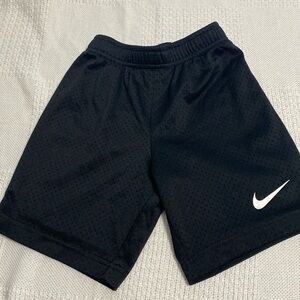 Boys Nike black shorts size M/5-6 years
